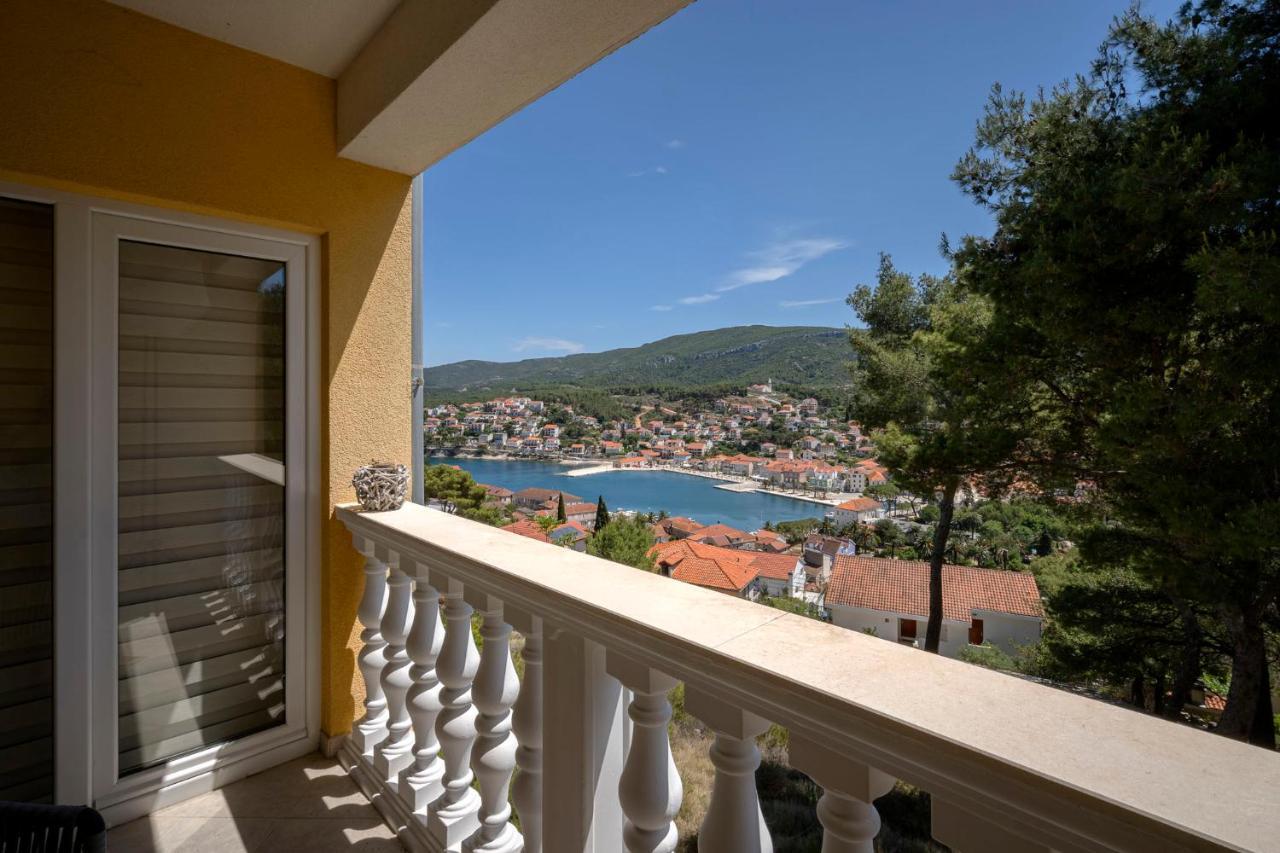 Vista * Jelsa (Hvar)