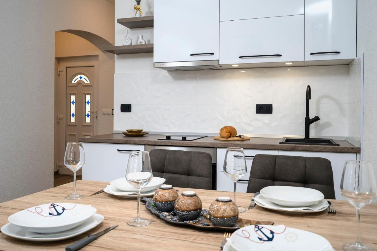 Vista Apartment